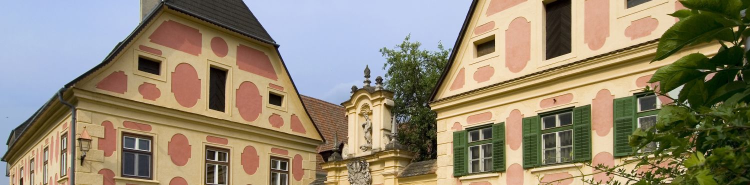 Weingut Holzapfel Gutshofrestaurant